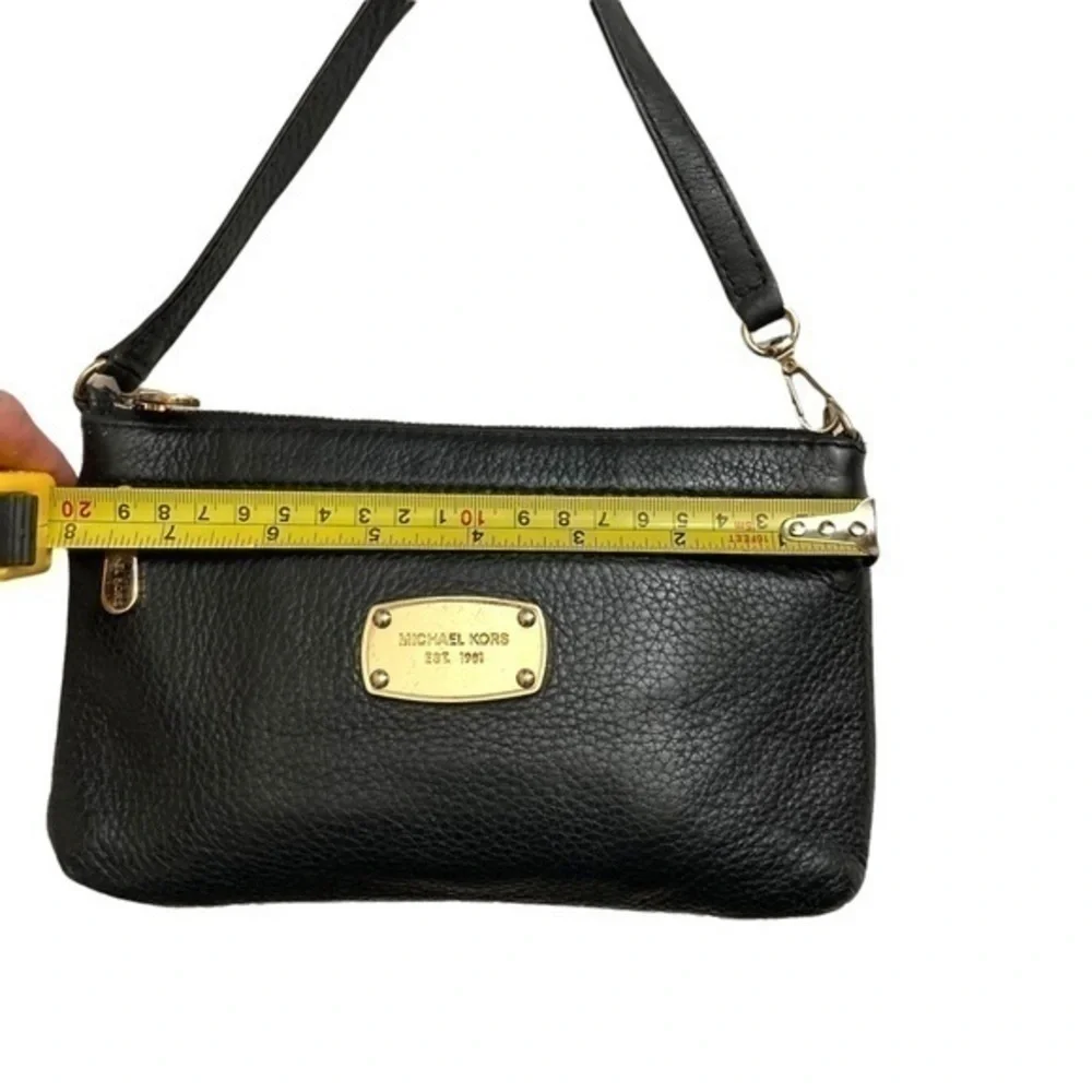 Michael kors black leather mini bag wristlet adorable